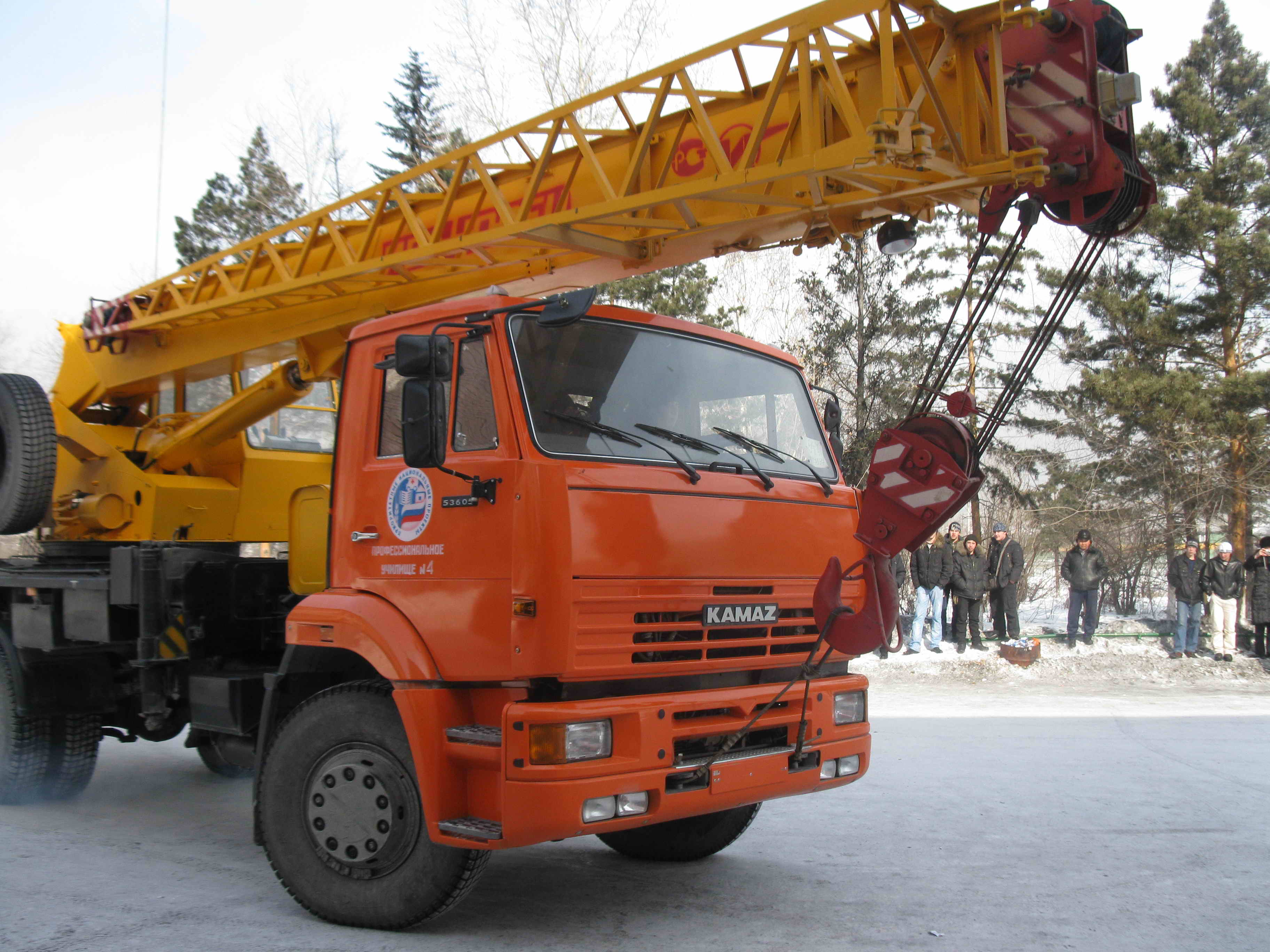 должностная инструкция машиниста крана автомобильного должностная инструкция машиниста крана автомобильного